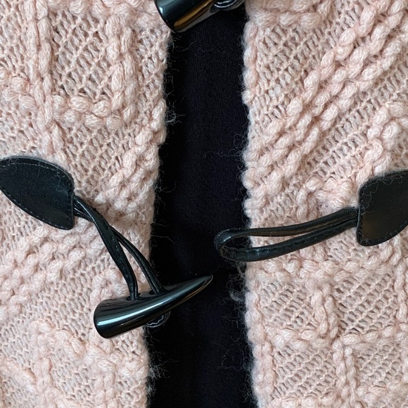 Poncho Shawl - Picture 8 of 8